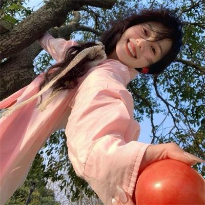 战火中的银行家